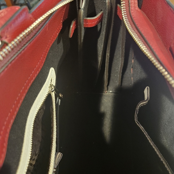 Henri Bendel Ruge Burgundy Maroon Vibes! Top handle tote bag - Picture 10 of 16